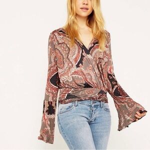 Free People NWT Fiona Paisley Boho Bell Sleeve Top M